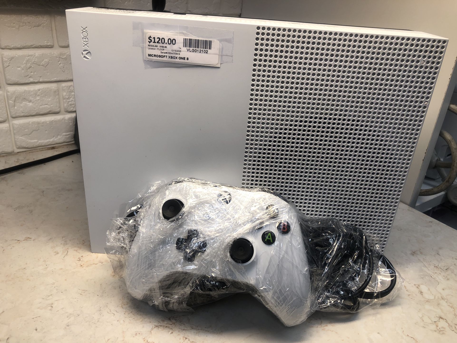 XBOX ONE S XBOX ONE S - CONSOLE - 500GB