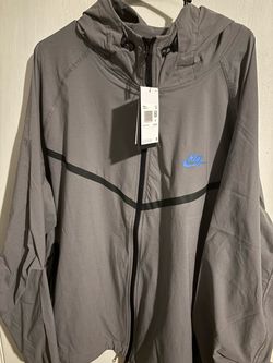 Nike tech dri fit woven Windrunner jacket size XXL