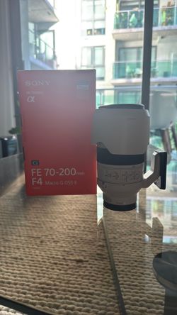 Sony 70-200 F/4 G OSS II Macro Lens