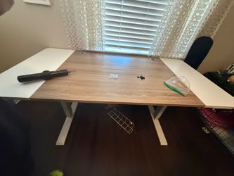 Fanchon Electric Height Adjustable Standing Desk