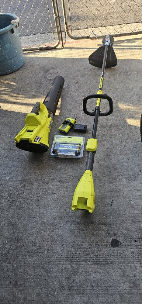 RYOBI 40V BLOWER Y TRIMMER Y CHARGER Y BATTERY COMBO KIT