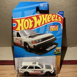 Hot Wheels / Nissan Maxima Drift Car / White