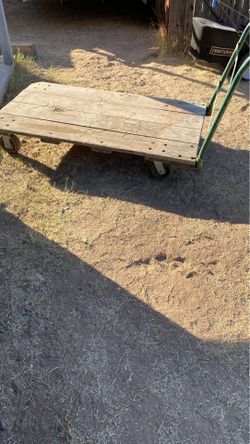 4 wheeled cart