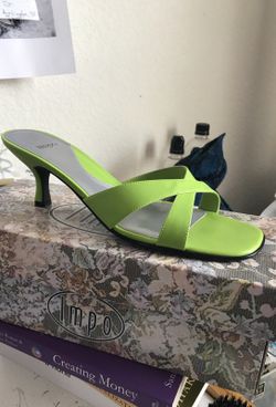 Impo Nanda Green low heels