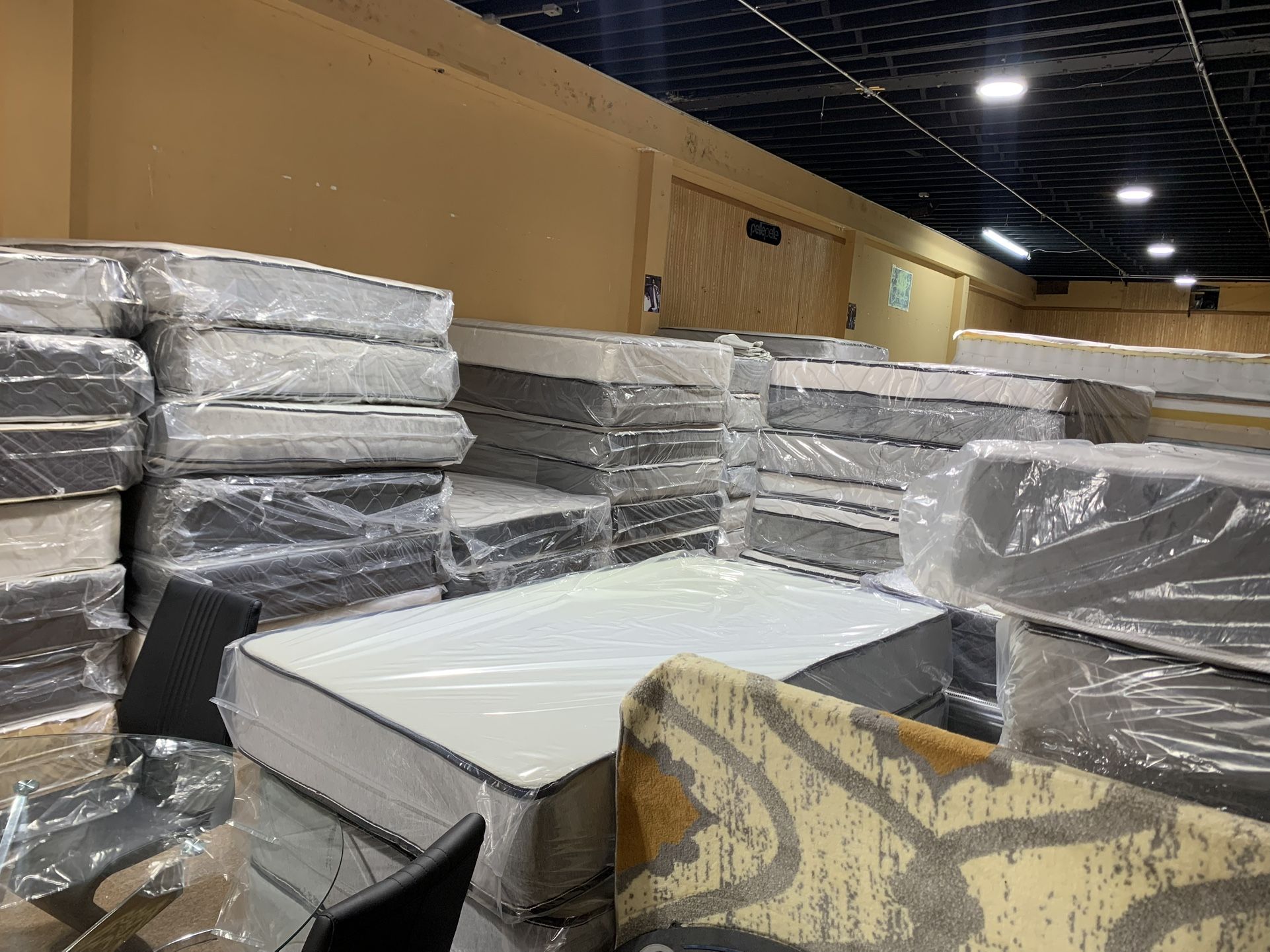 Do You Need A New Mattress? We Have The Best Quality And Prices, Twin Mattress Starting At $99. Hablamos Español.