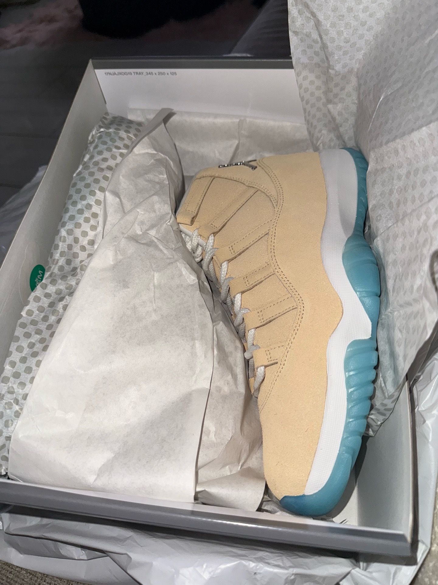 Jordan 11 h town sz10.5