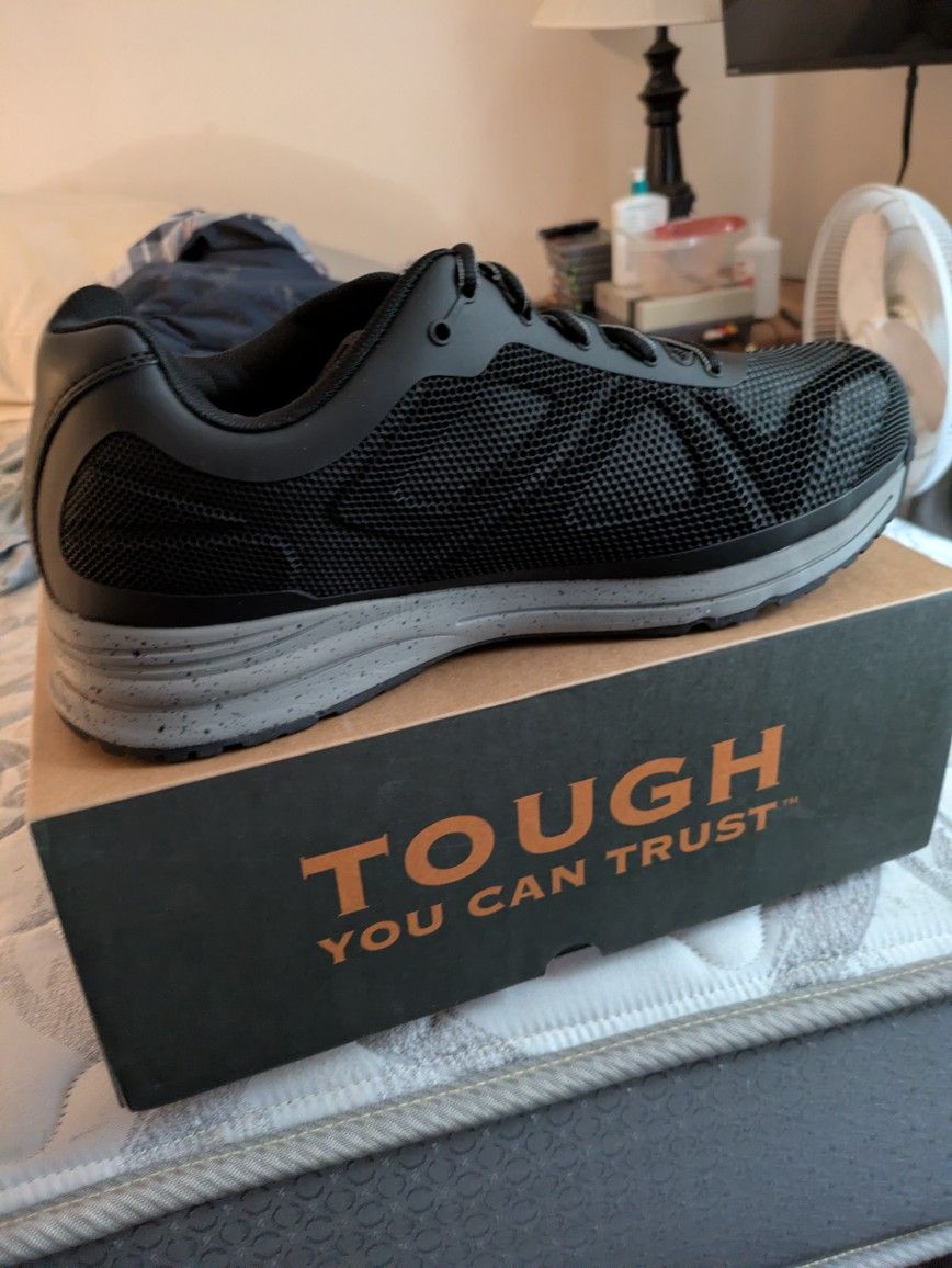 Brand New Size 13 Men's Shoes Make Me An Offer