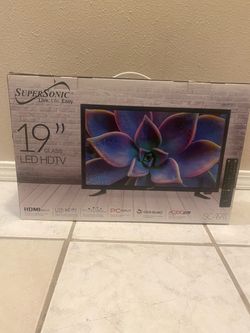 Supersonic SC-1911 19-Inch 1080p LED Widescreen HDTV with HDMI Input