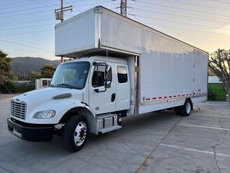 2018 Freightliner M2 Extended Cab 26Ft Box Truck