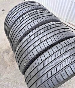 Set 245/50-20 Michelin con el 80% de vida