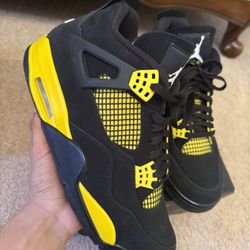Jordan 4 Thunder 11.5
