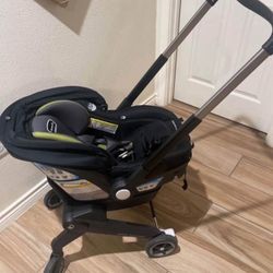 CAR SEAT STROLLER COMBO 