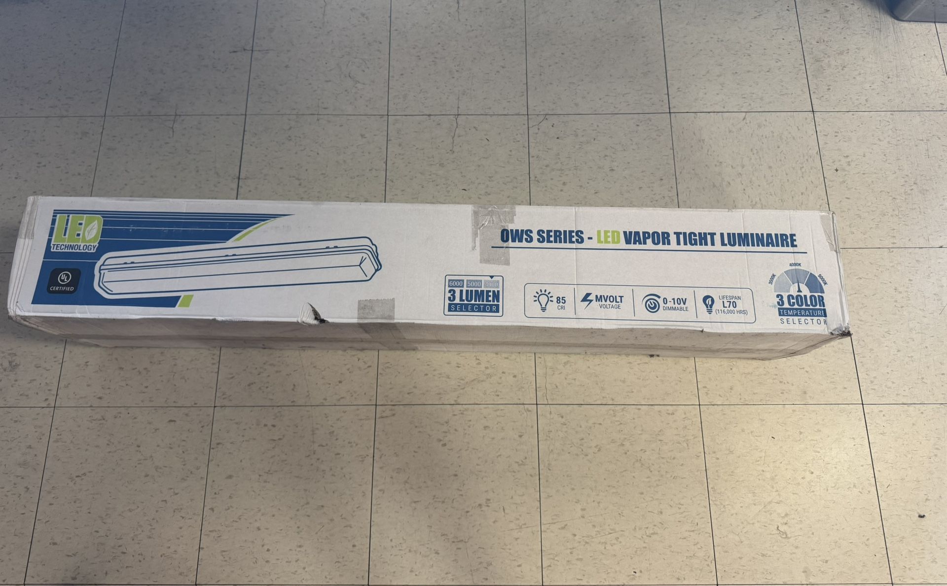 4 FT LED LIGHT