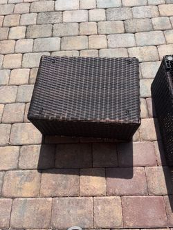 2 wicker ottoman