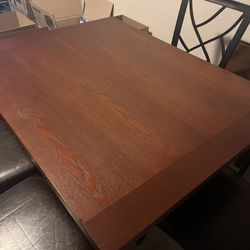 Wooden Dining Room Table With Chairs 