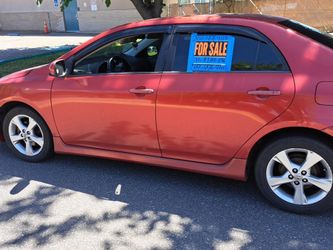 2012 toyota corolla s.