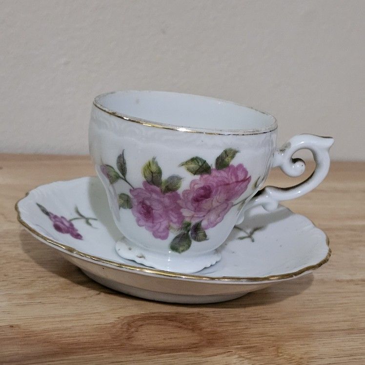 Rose Teacup And Saucer Made In Japan Gold Rim Square Foot Delicate Scroll Work