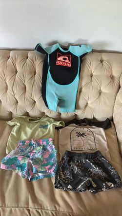 Bundle toddler for beach 💦