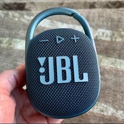 JBL Clip 4 Waterproof Bluetooth Speaker 