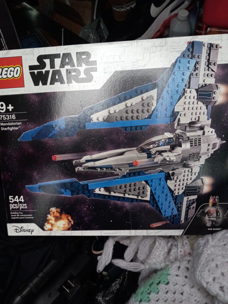 Brand New Mandolin Starfighter Legos