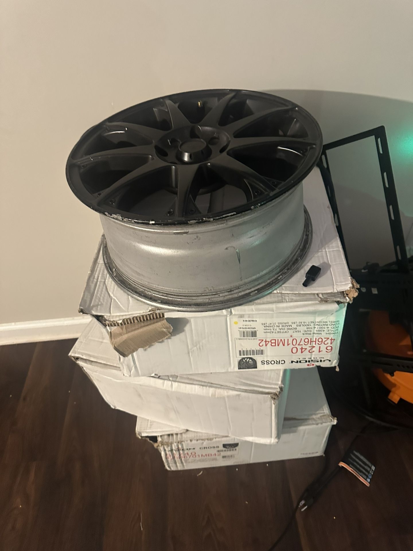Rims 4 Lugs Universal