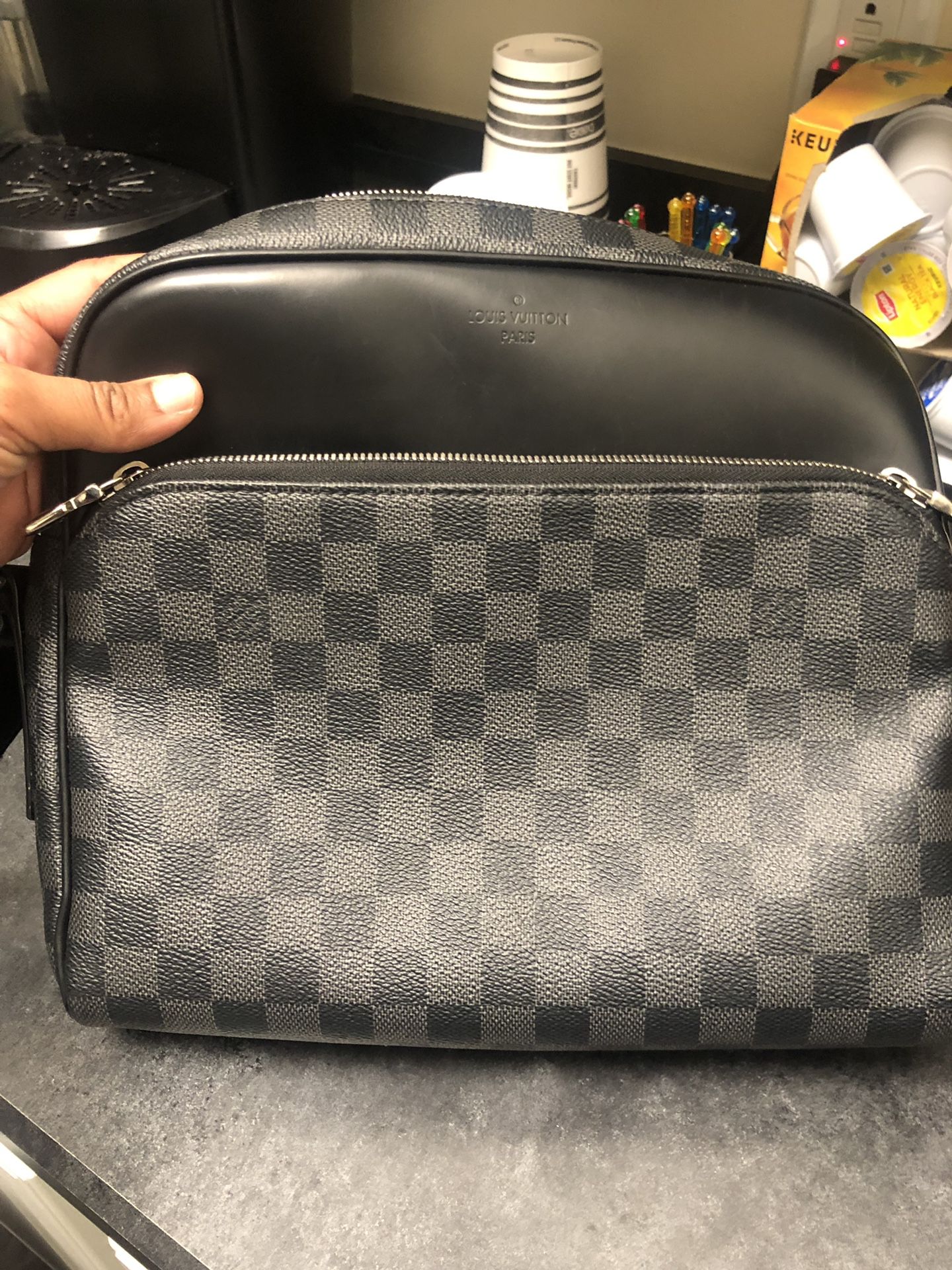 Louis Vuitton Hudson Gm Bag for Sale in No Huntingdon, PA - OfferUp