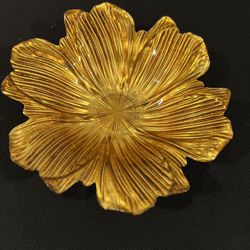 Marquette Floral Glass Centerpiece Bowl (Located in Woonsocket, RI)