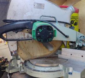 Hitachi 15-in chop.. BEAST