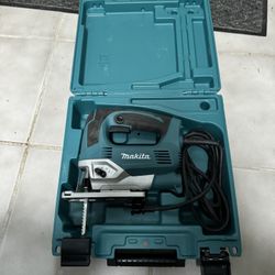 Makita Corded Jigsaw With Hard Case 
