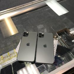 iPhone 11 Pro Max 256GB Unlocked Each $589