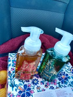 Foaming hand soap 🌷!