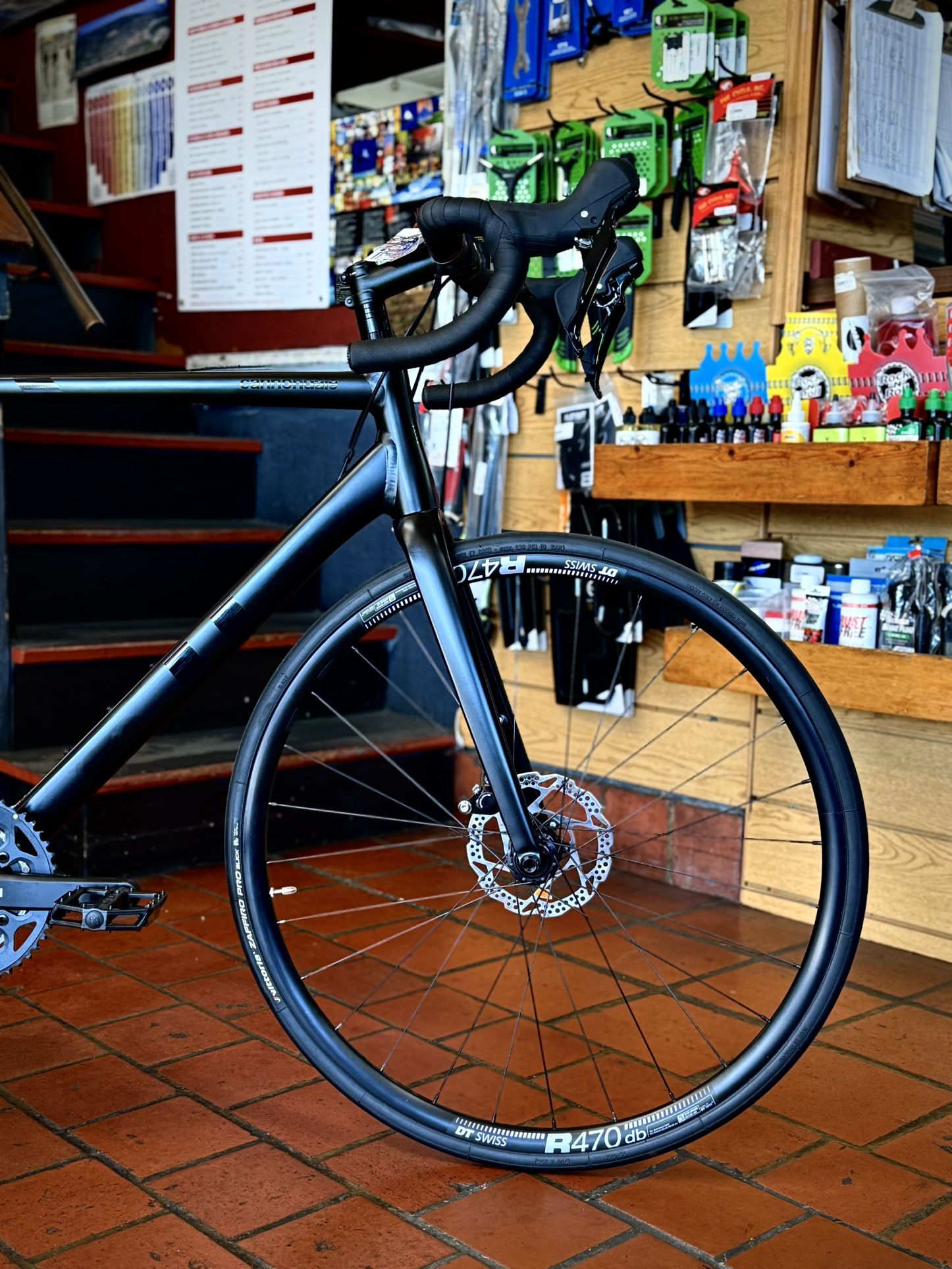 Cannondale Road Bike