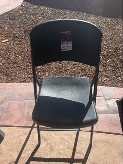 Foldable chairs