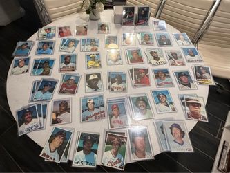 (85) vintage 1980, ‘81 & ‘85 Topps Jumbo Cards w/soft sleeves & top loaders - all included