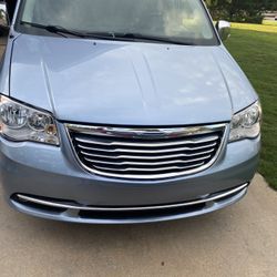 2013 Chrysler Town & Country