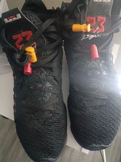 Nike Lebron's for sale 10.5