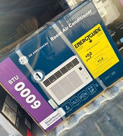 GE AC UNIT 6000 Btu with remote
