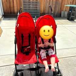 Double Umbrella Stroller 