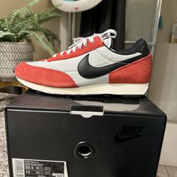 Nike Dbreak Gym Red