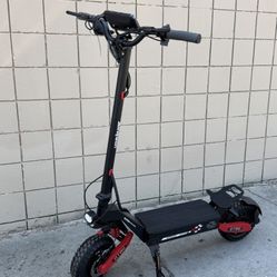 Arwibon GT06 Electric Scooter 1200W Off-road for Adult 48V 23Ah. Speed 36mph Range 40miles Turn lights Foldable Tail lights