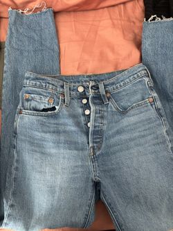 2 Pairs Levi Jeans Women’s Size 26