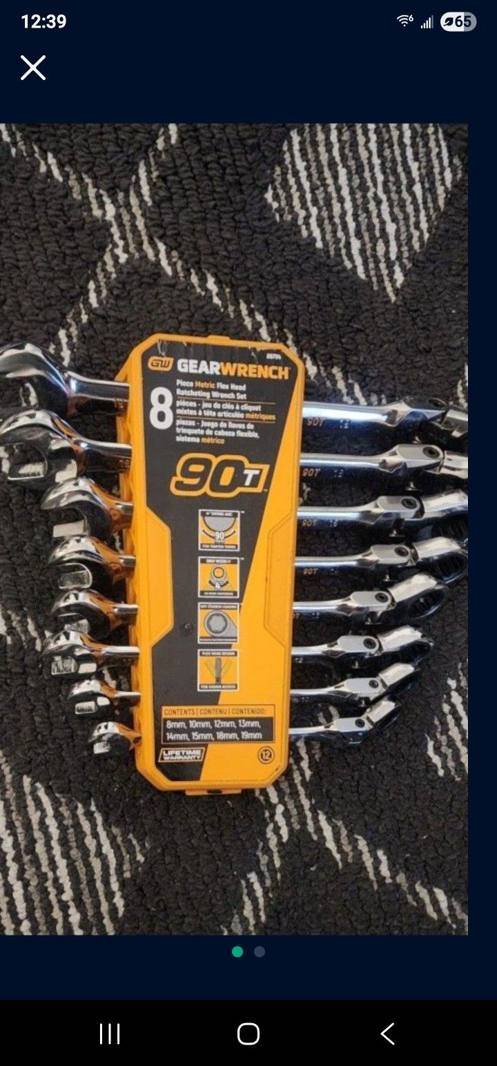 Gearwrench Metric 90-Tooth Flex Head Combination Ratcheting Wrench Tool Set with Tray. 8-Piece