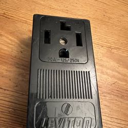 Power outlet NEMA 14-30R
