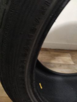 305/ 35 R24