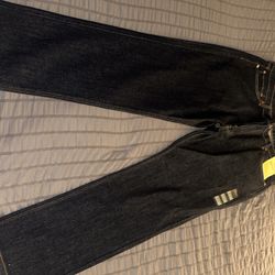 Levi’s - men’s 504 Taper (size 40x30) 