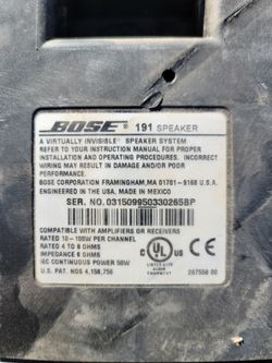 Bose Speakers IN WALL ROUND OR SQUARE TRIMS