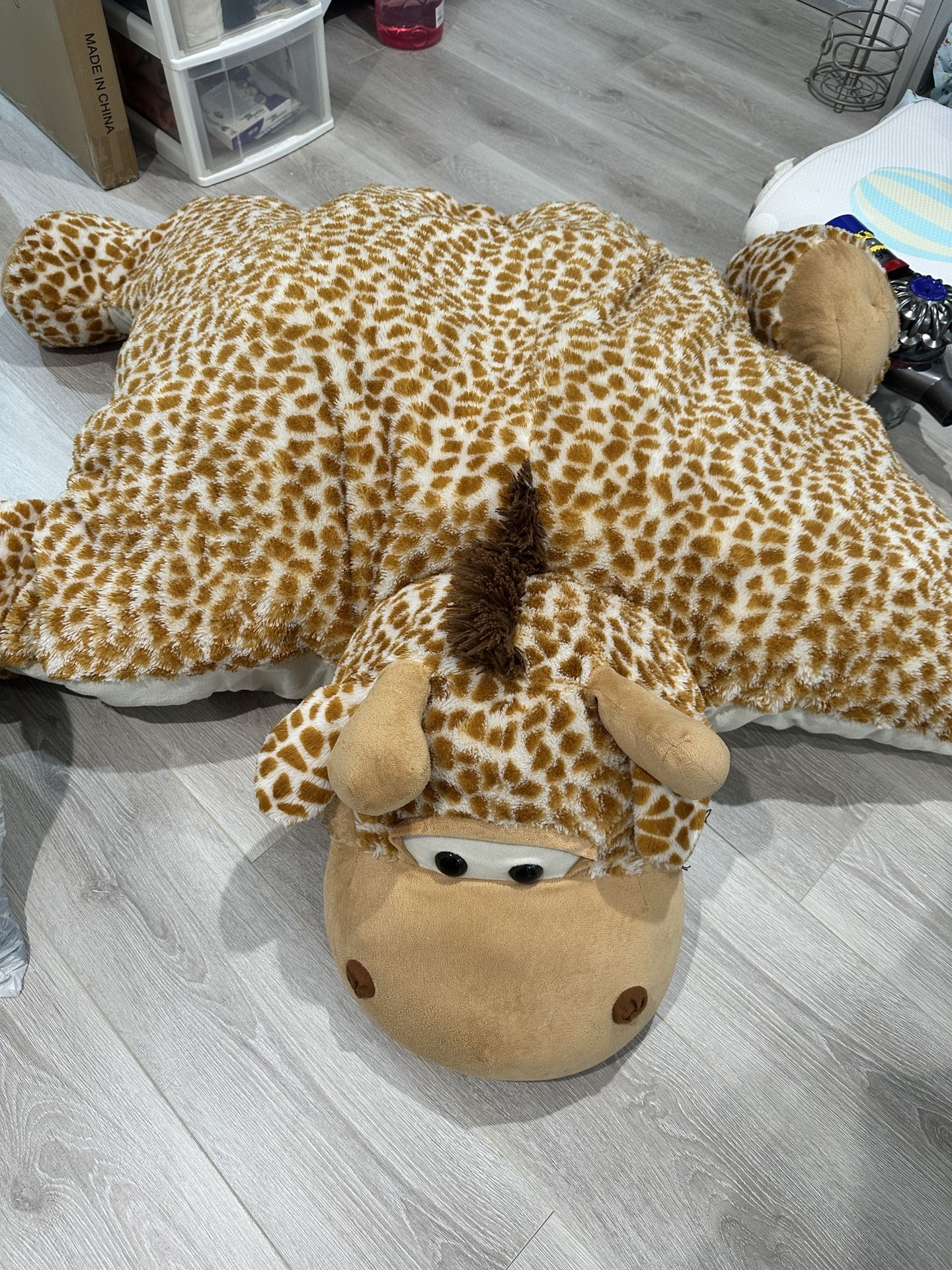 Giant Giraffe Plushie