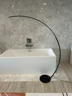 Floor Lamp ( Curved)