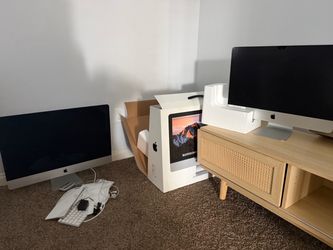 Apple iMac All-in-One Desktop Computers