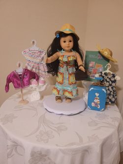 American Girl Doll Truly Me Traveler  Bundle
